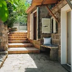 Villa Lory